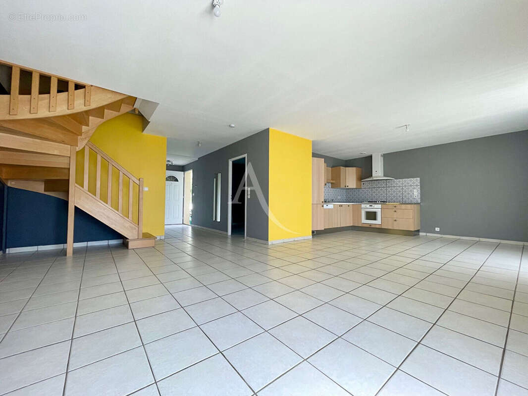 Maison à L&#039;ISLE-JOURDAIN