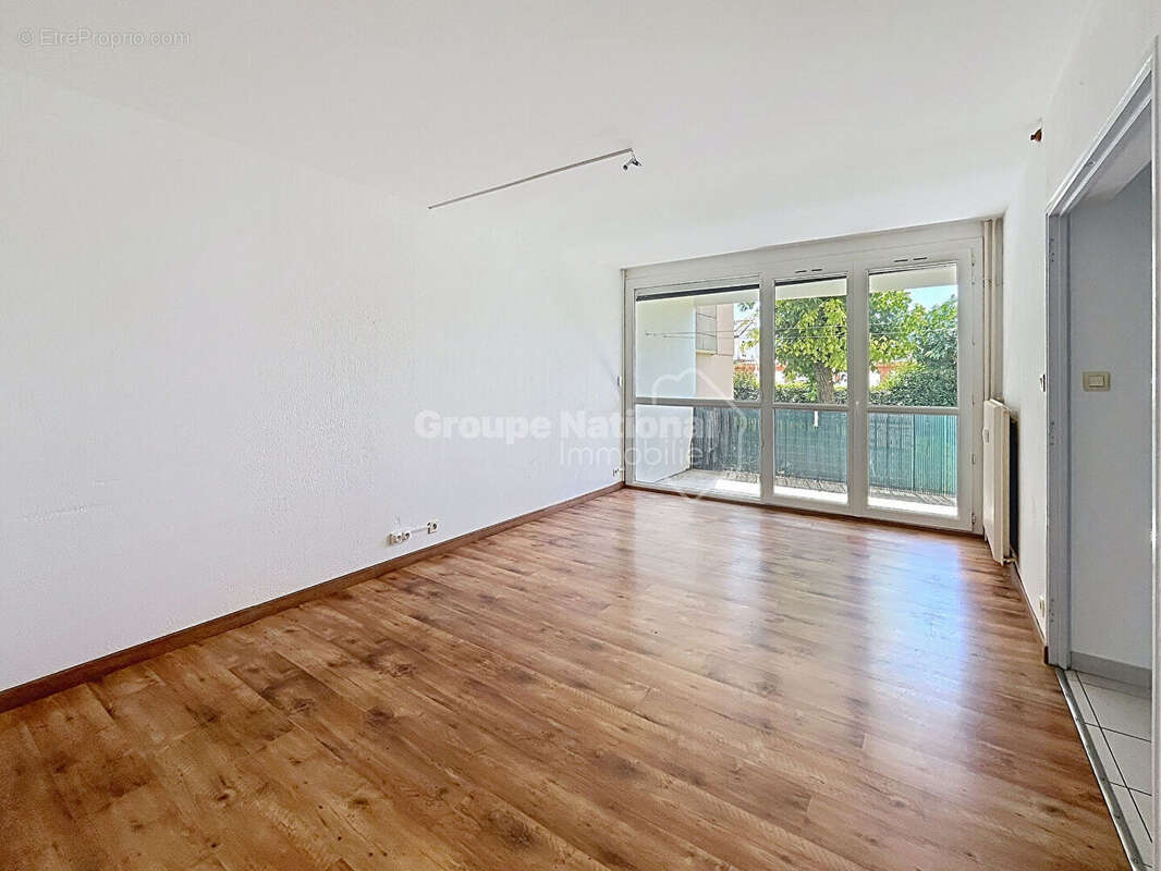 Appartement à NYONS