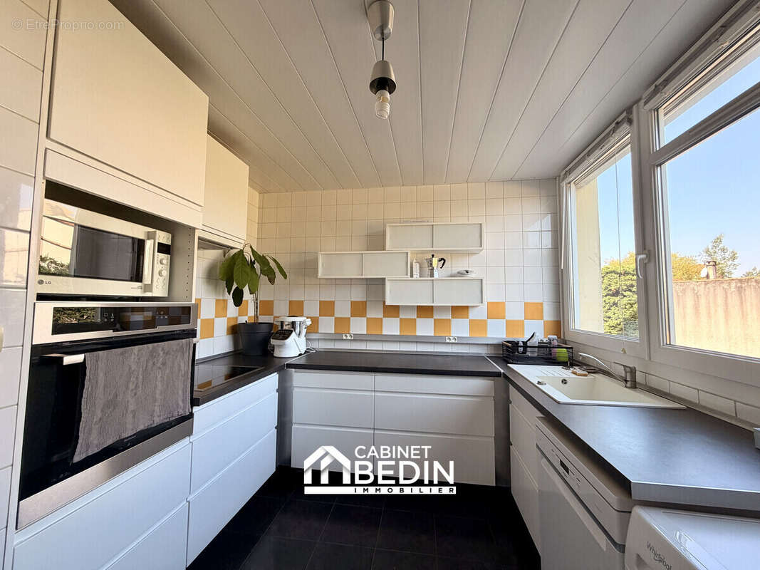 Appartement à CARBON-BLANC