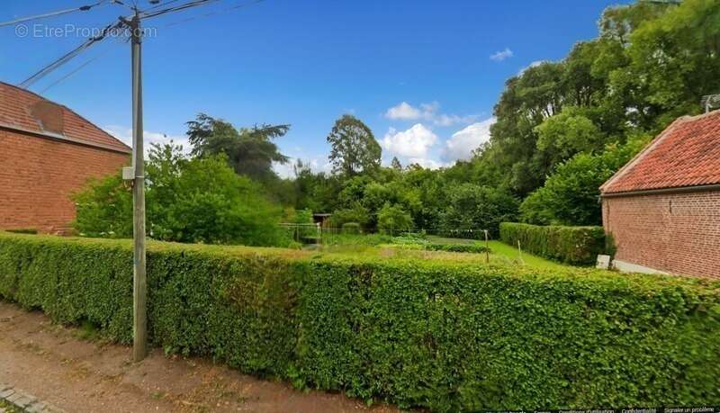 Terrain à MARCHIENNES