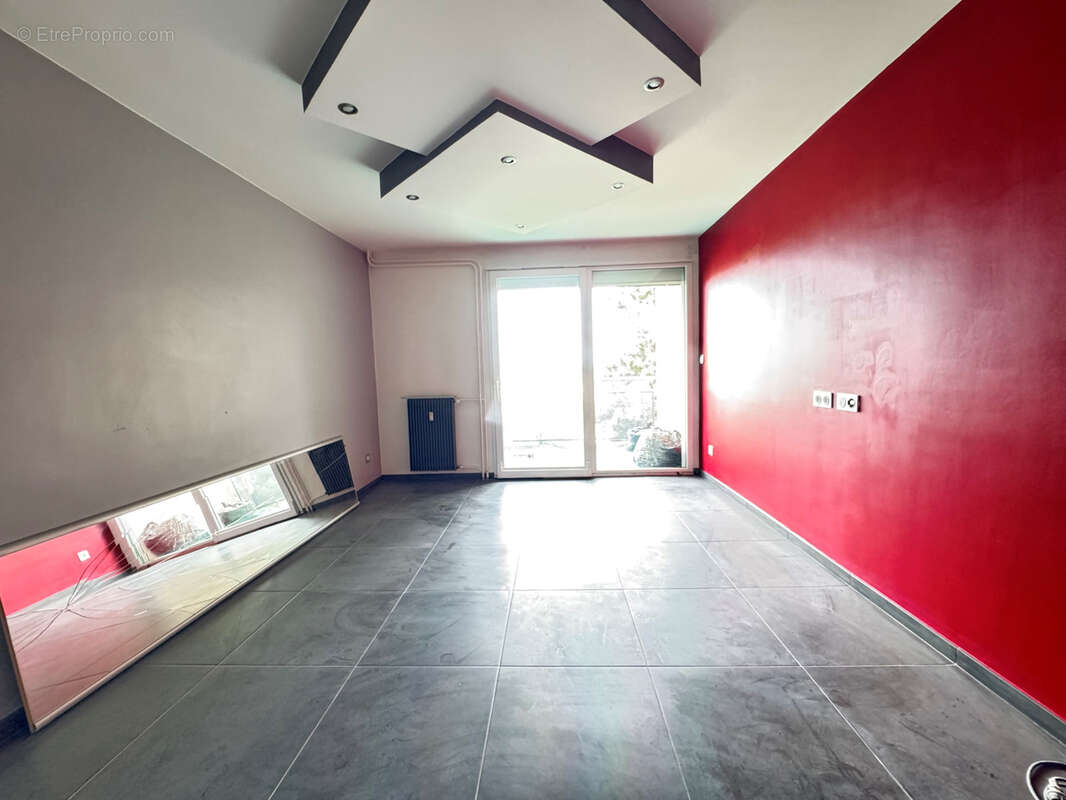 BELFORT Mont - Appartement T3 avec ascenseur et balcon (Réf VB3776) - photo 2
