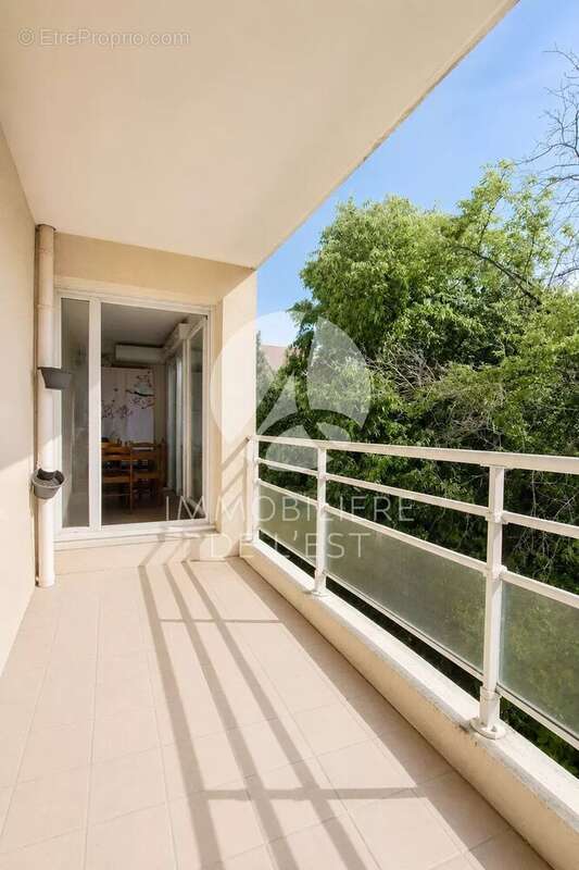 Appartement à LYON-8E