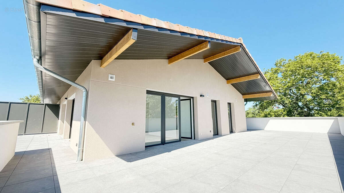 Grande terrasse  de 114 m2 - photo 6