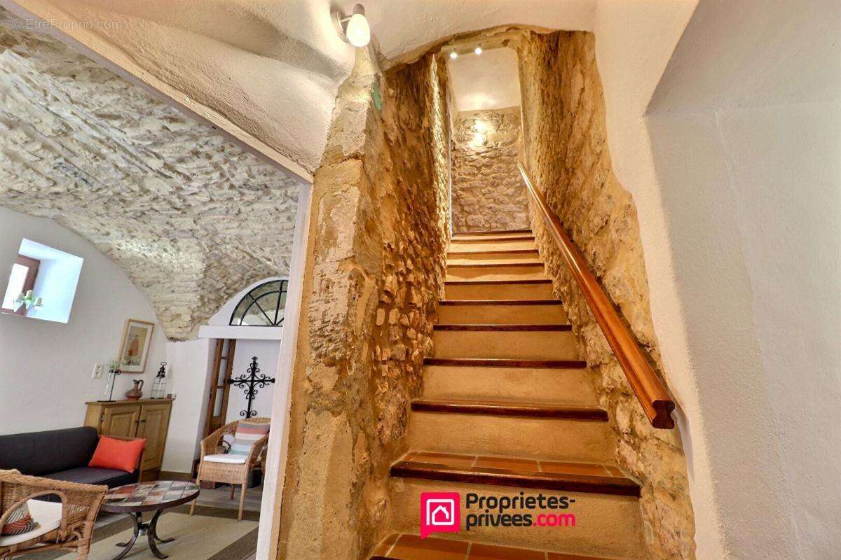 Maison à UZES