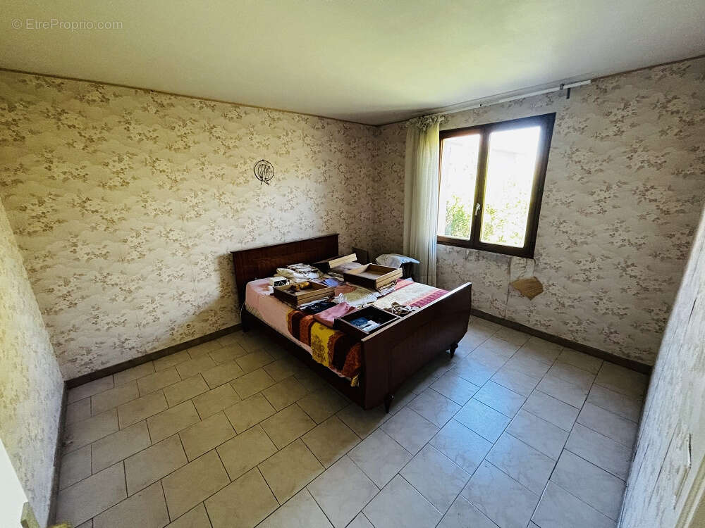 Maison 5 pièces avec Mazet totalisant 155m2 sur une parcelle de 500m2 - photo 14