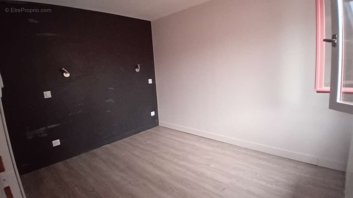 Appartement à PAULHE