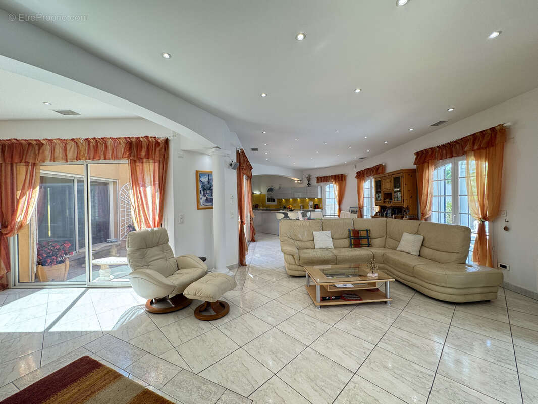 Maison à LA GRANDE-MOTTE