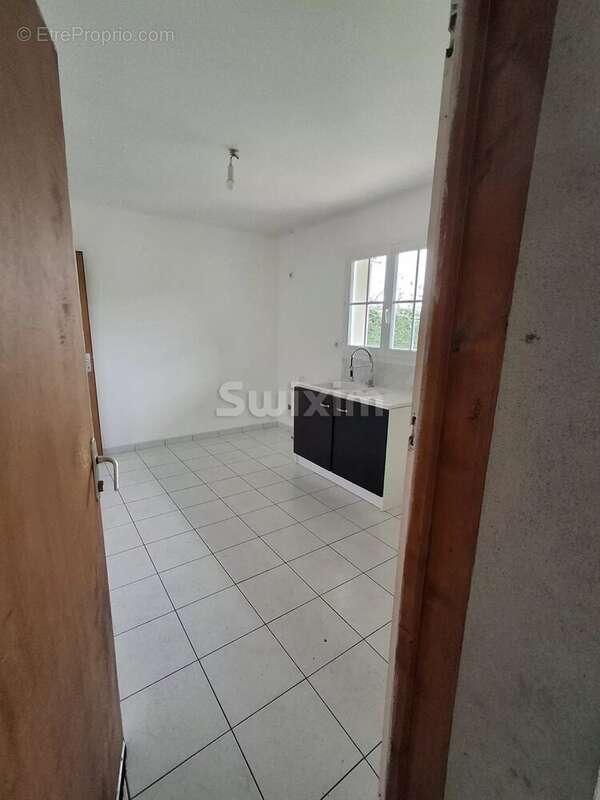 Maison à CANDE-SUR-BEUVRON