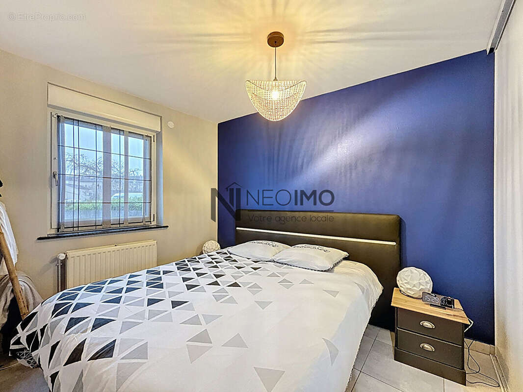 Appartement à NEUFCHATEAU