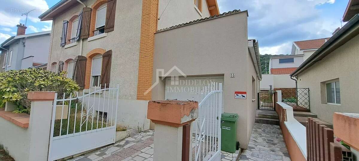 Maison à MAXEVILLE