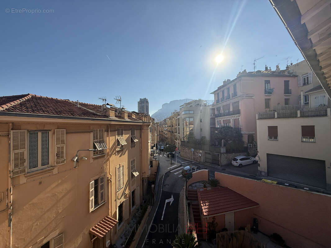 Appartement à BEAUSOLEIL