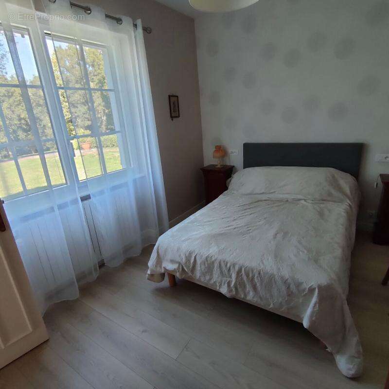 Maison à MORTAGNE-SUR-SEVRE