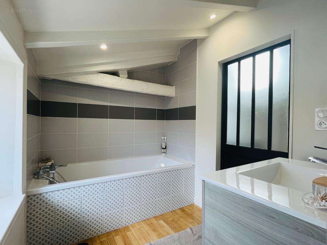 Appartement à ROCHEFORT