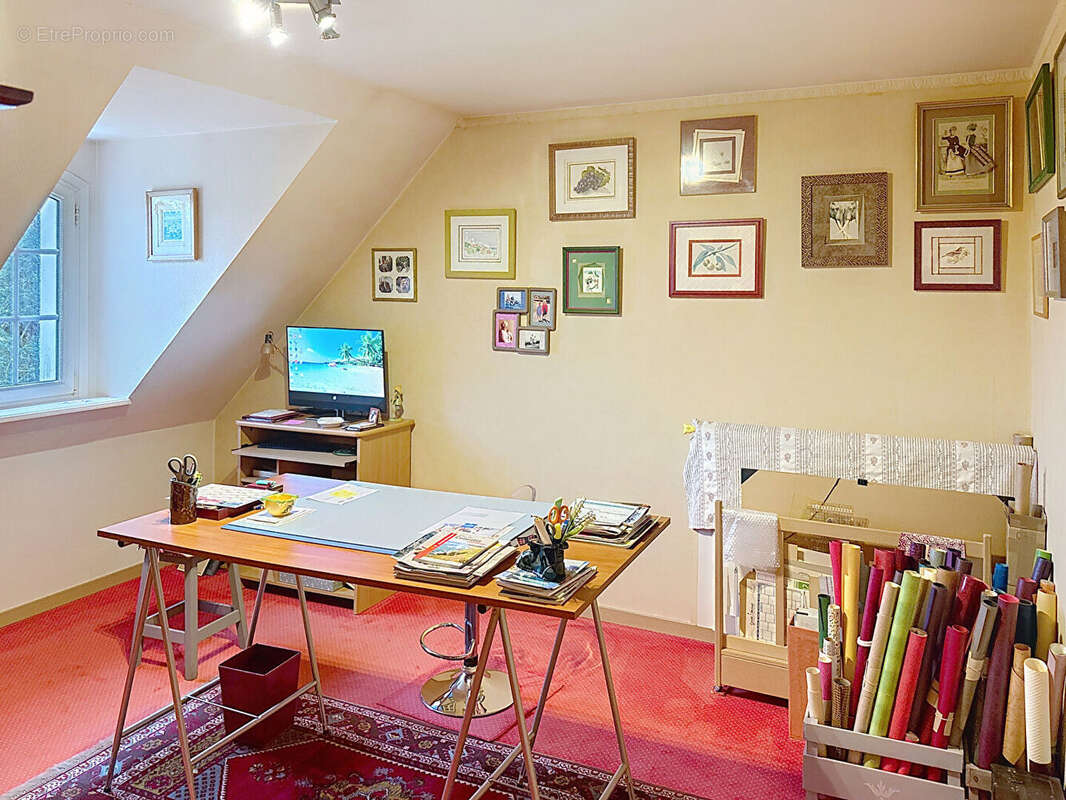 Maison à TOURLAVILLE