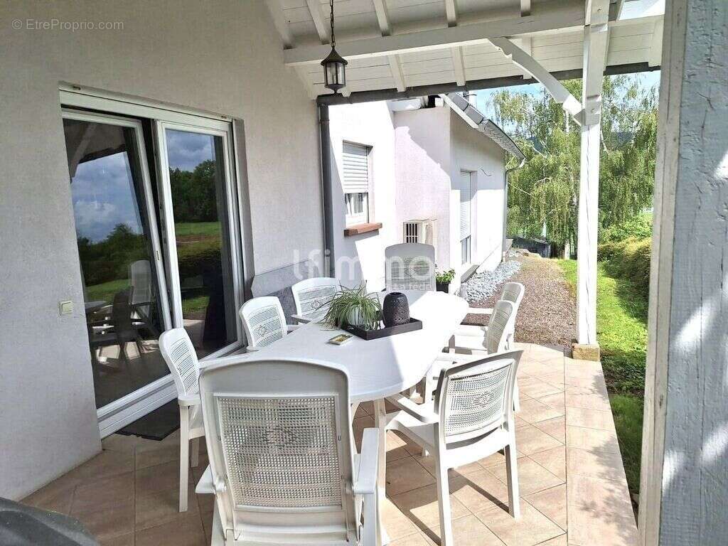Maison à PREUSCHDORF