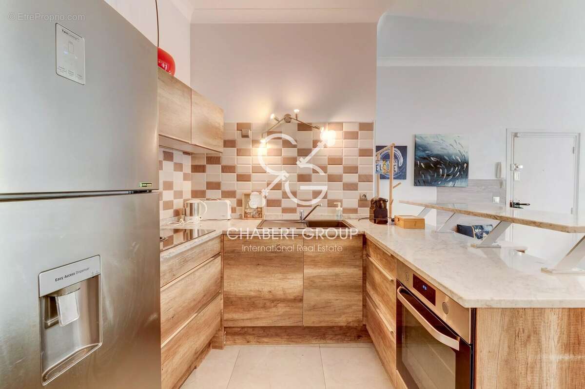 Villefranche-sur-mer – appartement – 3 pièces – 57 m² – meublé – vieille-ville – proche mer - ideal location saisonniere - photo 6