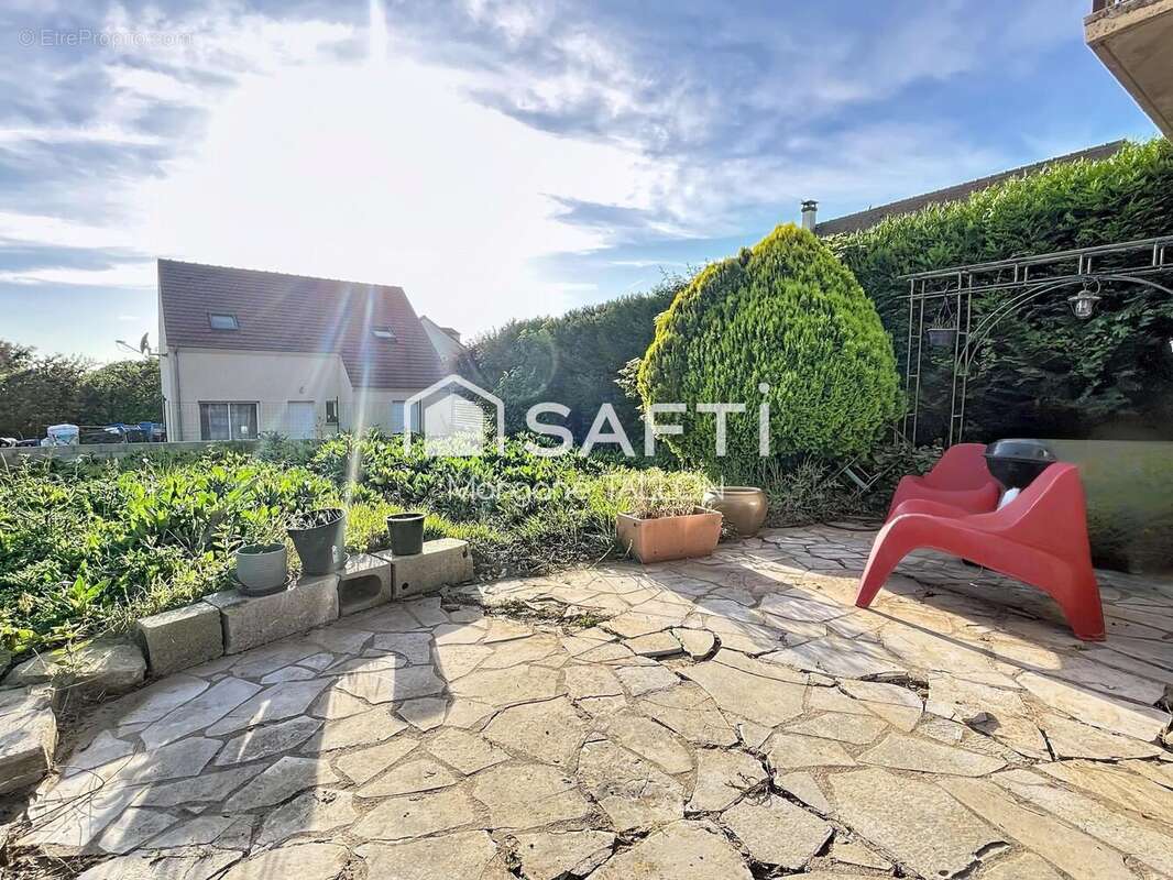 Maison 180 m² à Roinville  - photo 9