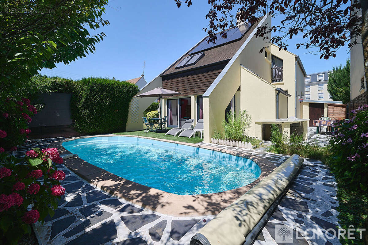 Maison à FRANCONVILLE