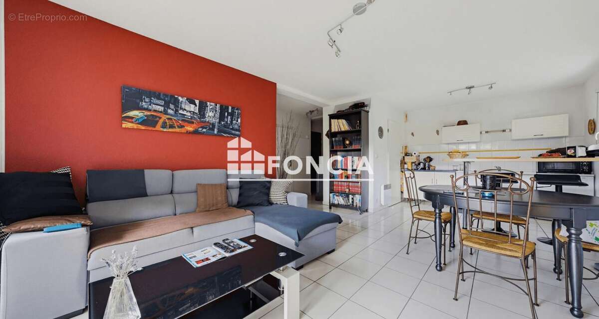 Appartement à VILLENAVE-D'ORNON