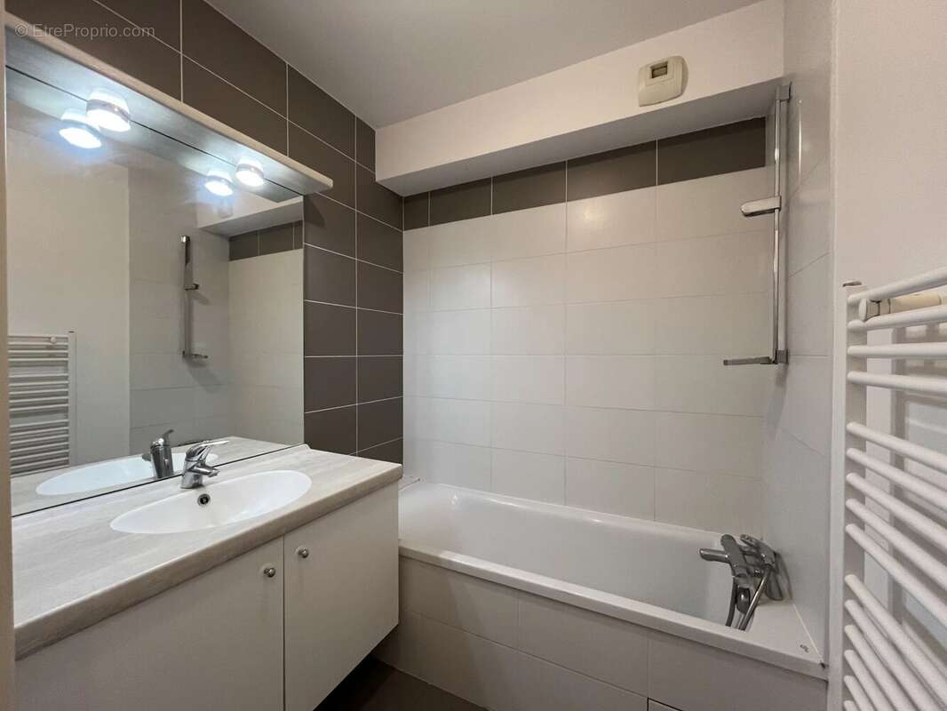 Appartement à IRIGNY