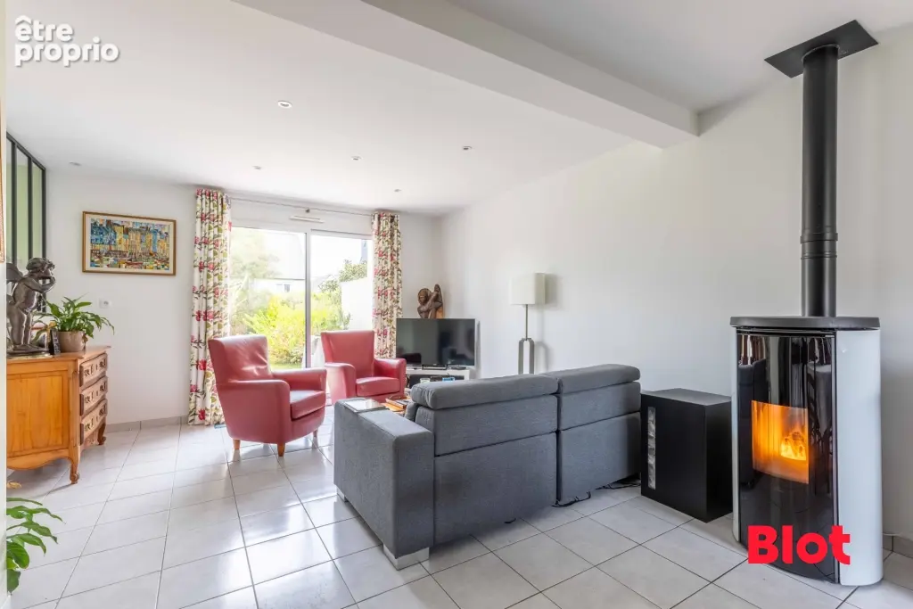 Maison 5 pièces 95 m² à vendre à Chavagne (35310) - photo 3