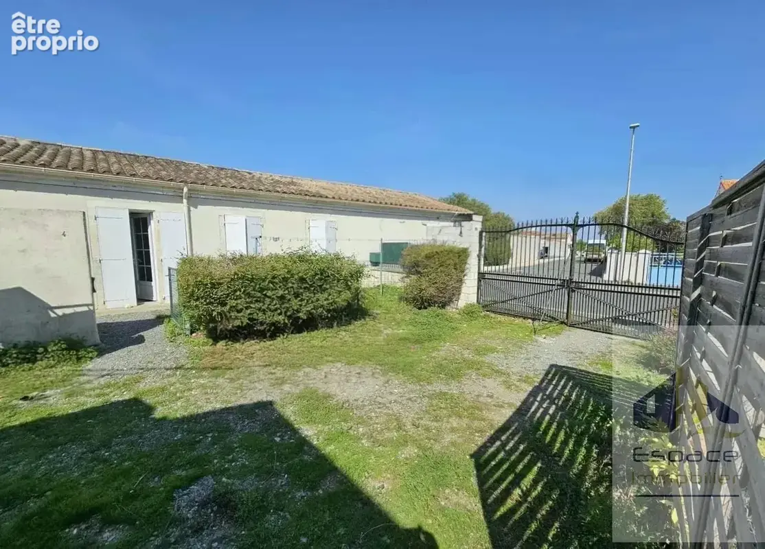 Ensemble Immobilier 5 logements à Dompierre - photo 1