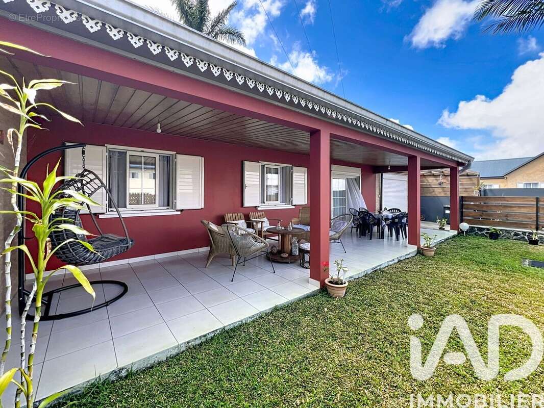 Photo 2 - Maison à LE TAMPON