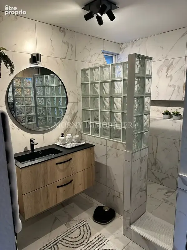 À vendre - appartement de 95m2 avec balcon et cheminées - photo 15
