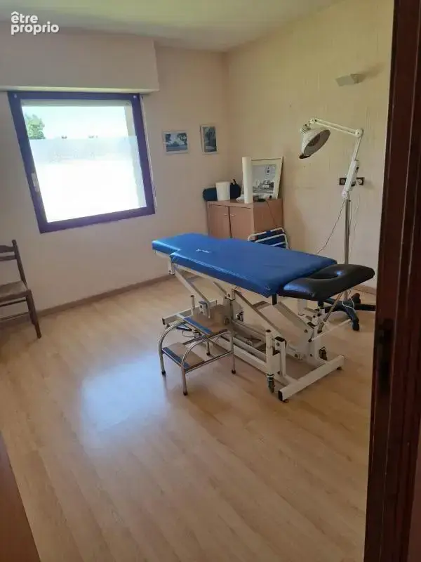 PLOUARZEL : Local Commercial libre d'occupant - photo 7