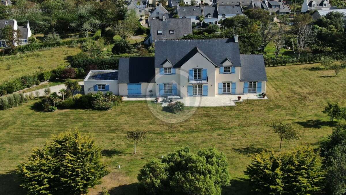 Maison à LANDUNVEZ