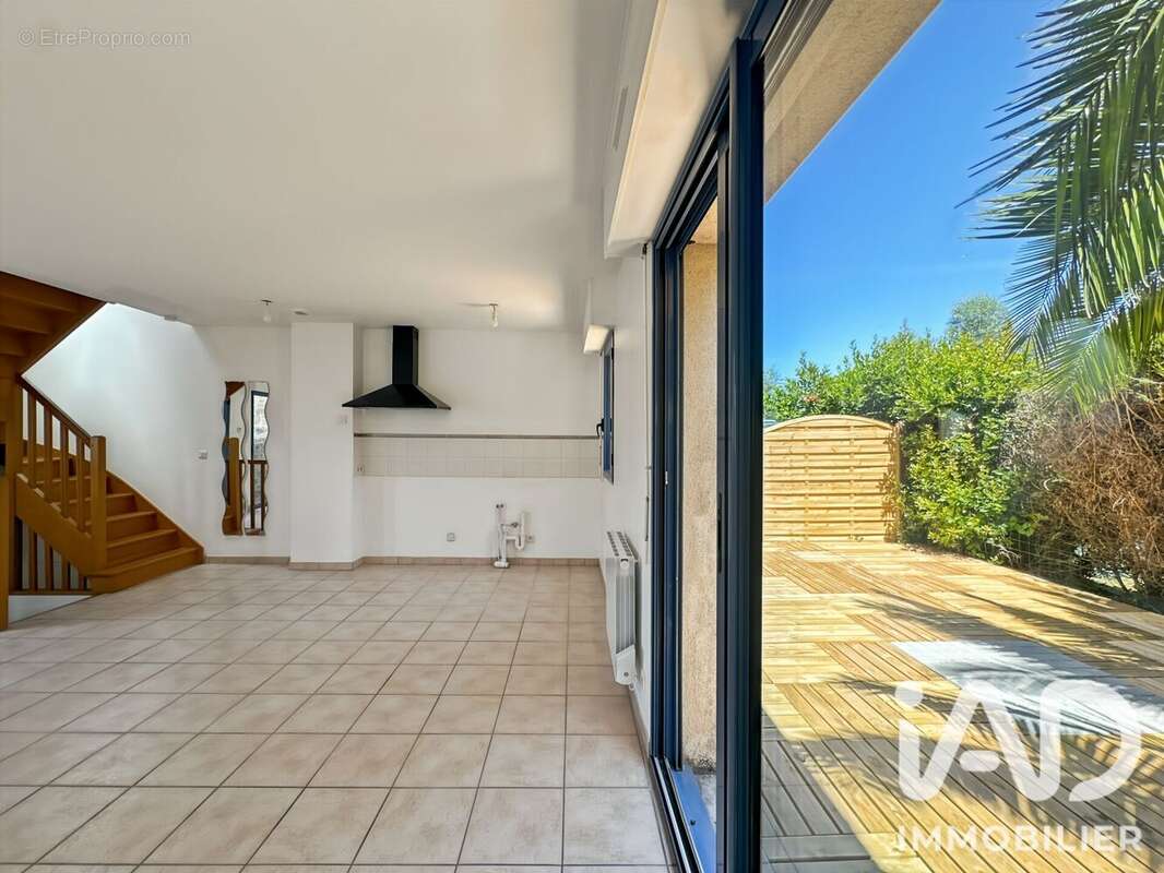 Appartement 55 m² à Saint-Malo  - photo 4