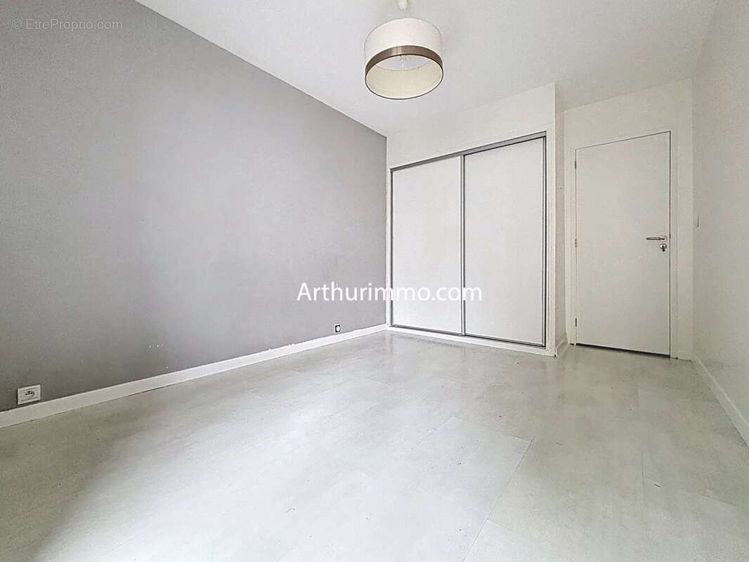 Maison à LIMEIL-BREVANNES