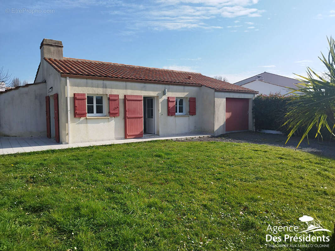 Maison à TALMONT-SAINT-HILAIRE