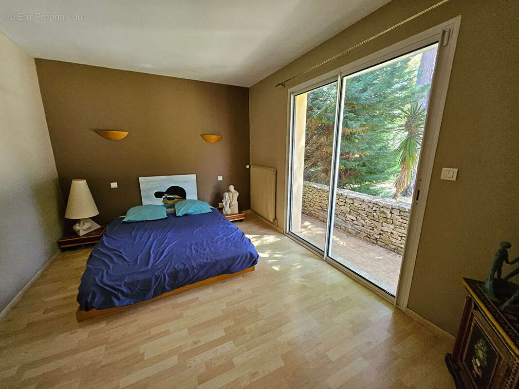 Maison Marsac Sur L Isle 6 pièce(s) 130 m2 - photo 8