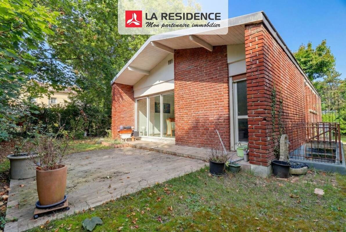 Maison à VERNEUIL-SUR-SEINE