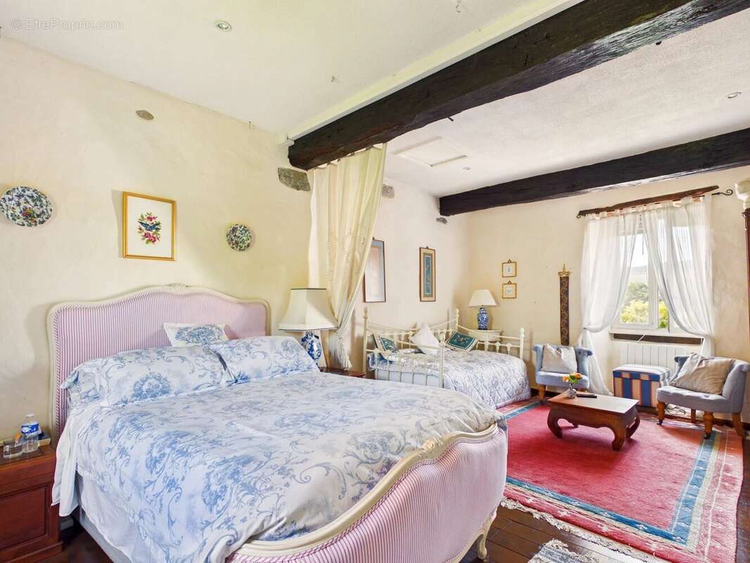 Maison à VAREN