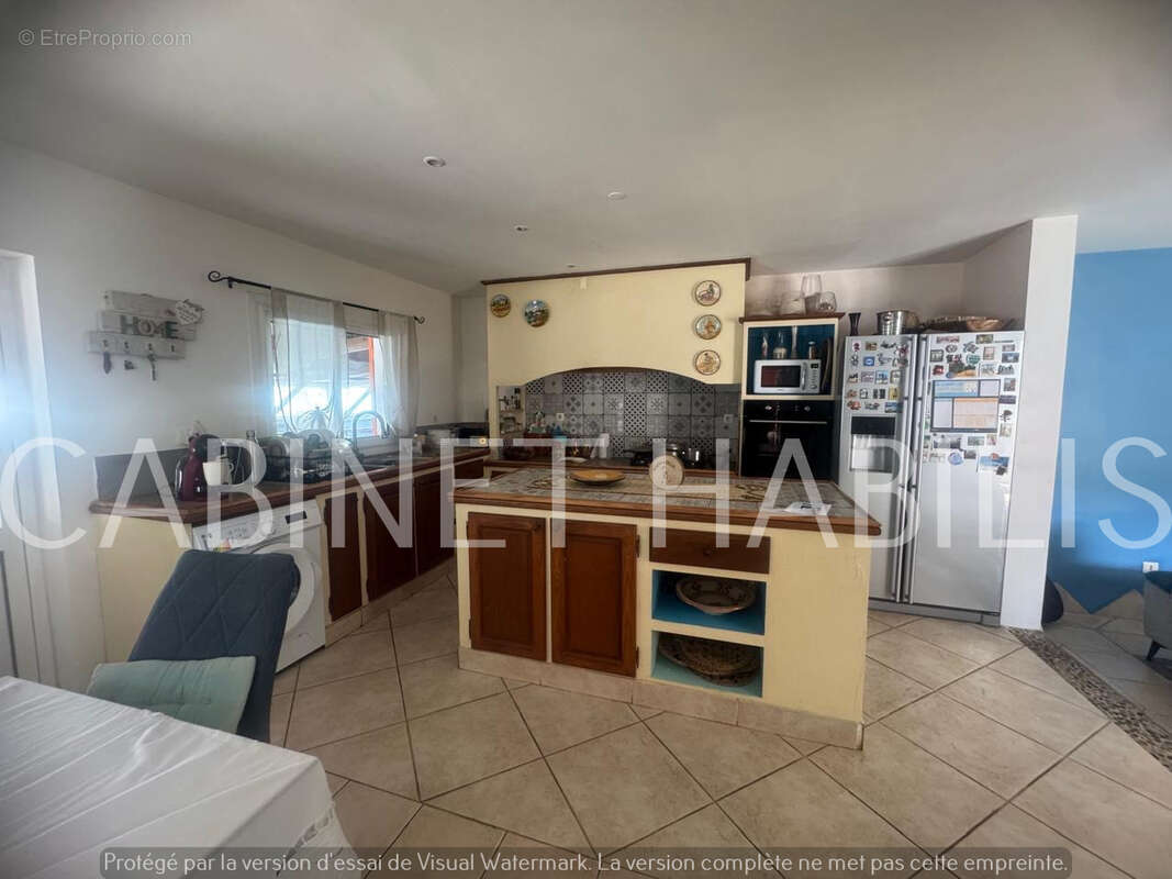 A vendre - une maison f4 de 111.37 m2 environ - saint-joseph - 385 000 € - photo 14