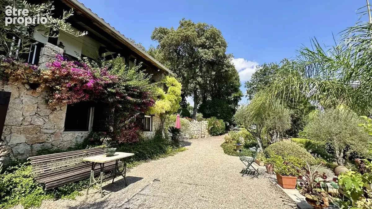 Villa de charme avec vue panoramique et piscine – Le Tignet - photo 19