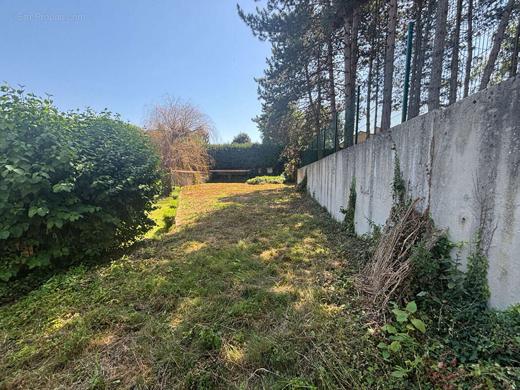 Commerce à VALENCIENNES