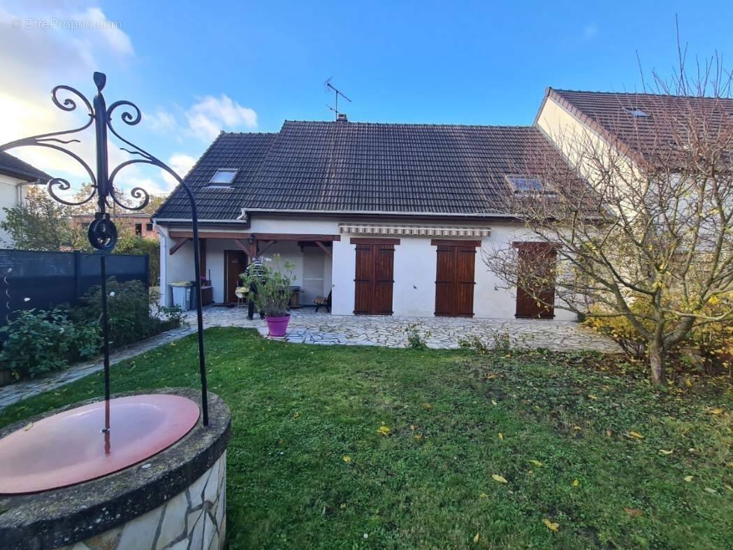 Maison à LIVRY-GARGAN