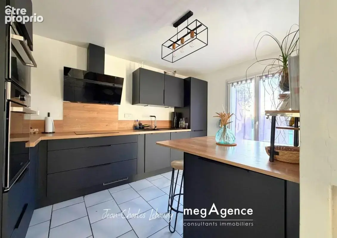 Maison 5 pièces - Proche centre ville - photo 2