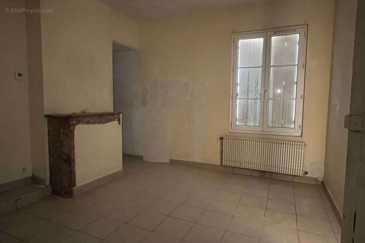Maison à CHATEAU-RENAULT