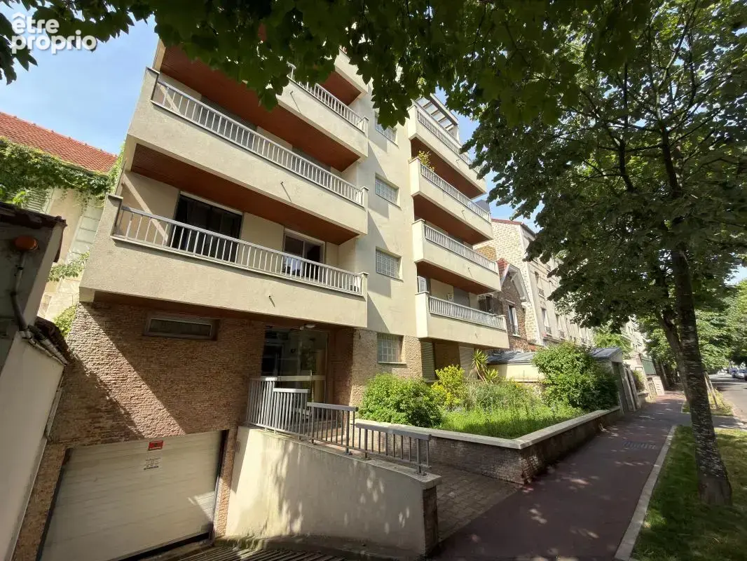 Appartement à SAINT-MAUR-DES-FOSSES