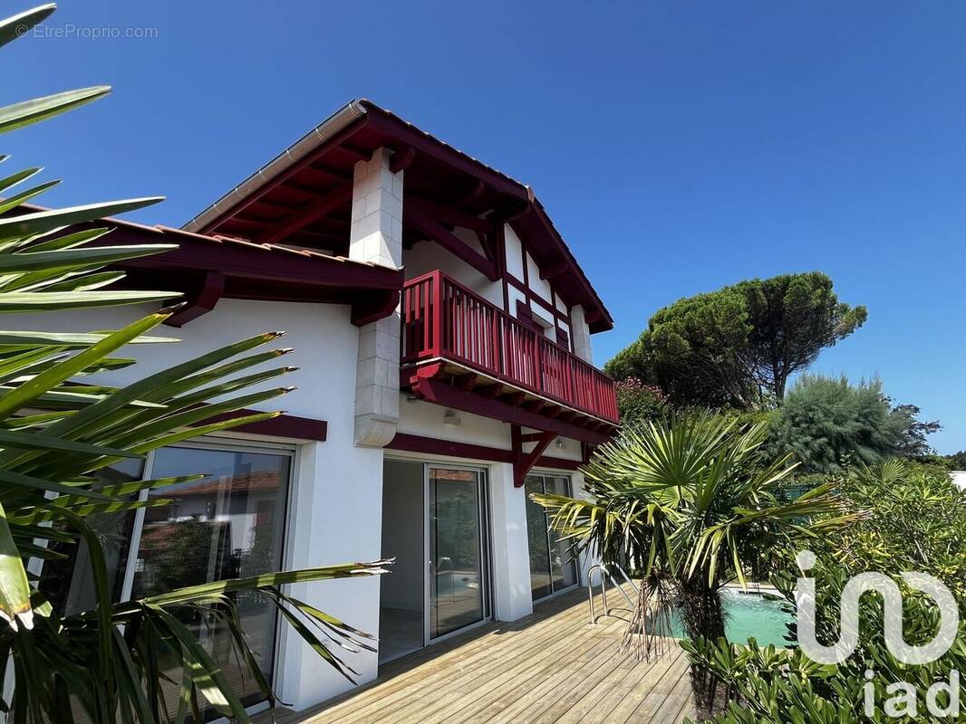 Photo 1 - Maison à URRUGNE