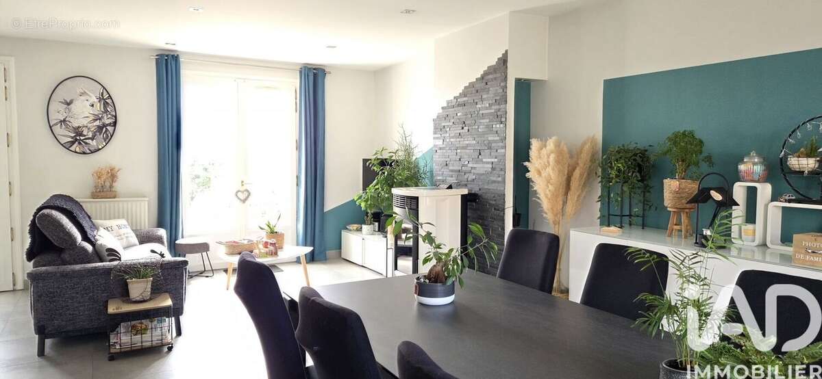 Photo 4 - Maison à TREMENTINES