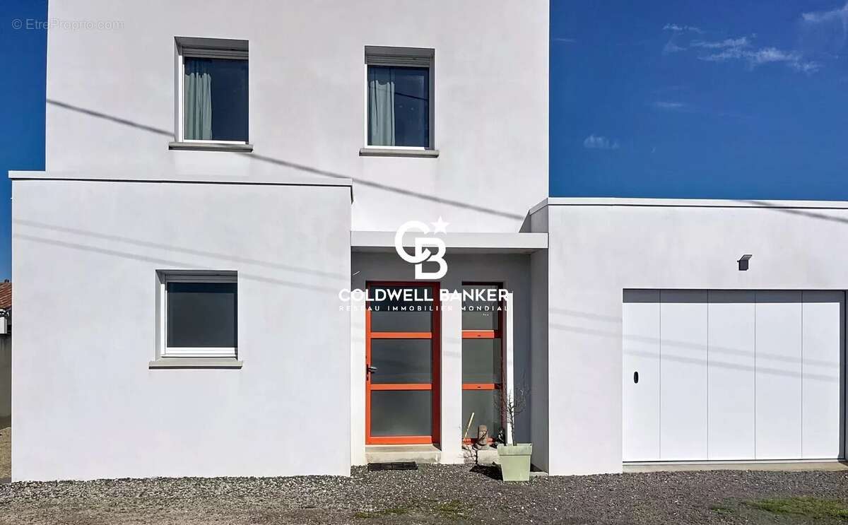 Maison à LONGEVILLE-SUR-MER