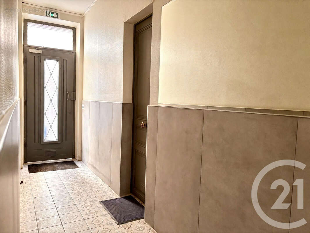 Appartement à CLICHY