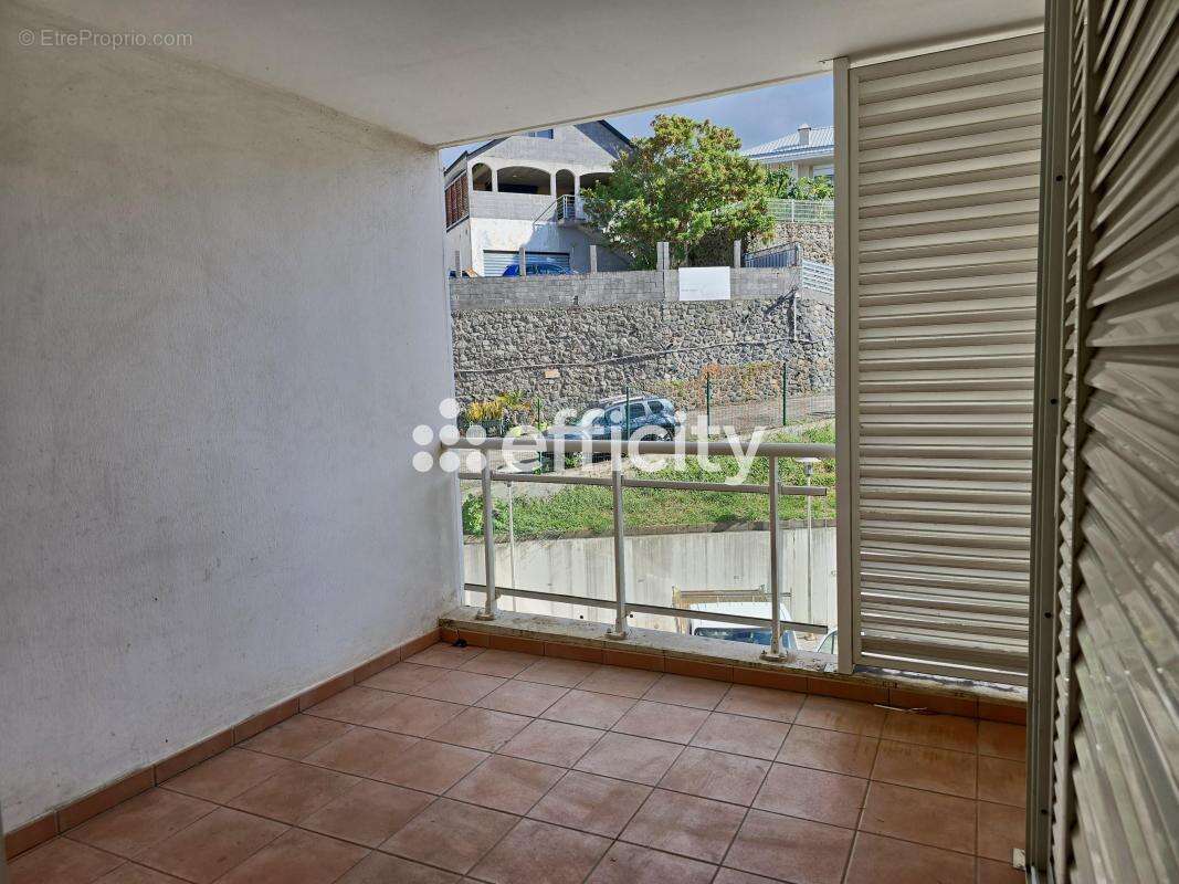 Appartement à SAINT-DENIS