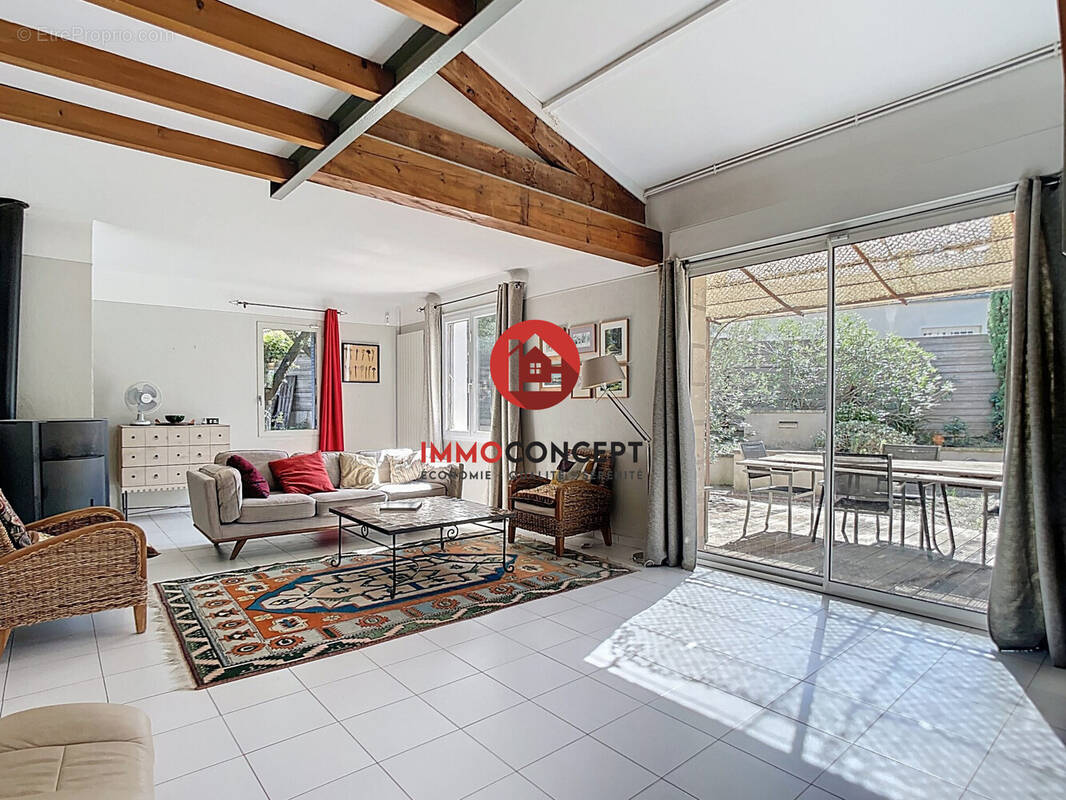 Maison à LES ANGLES