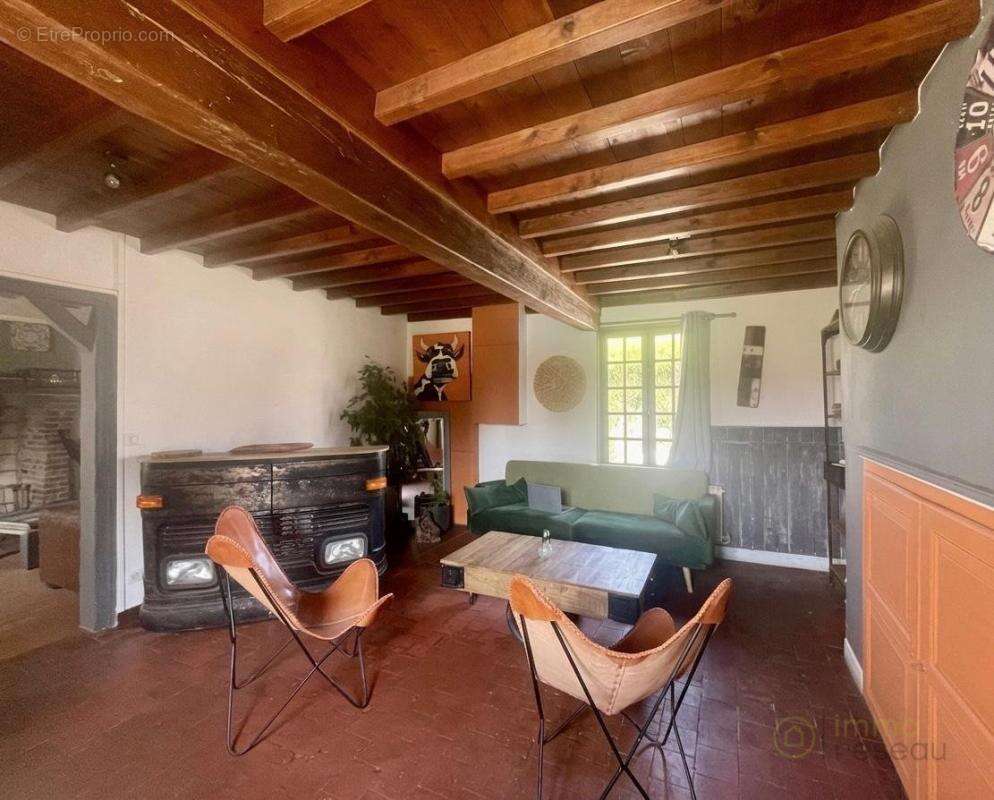 Maison 7 pièces 158 m² à vendre à Warloy-Baillon (80300) - photo 4